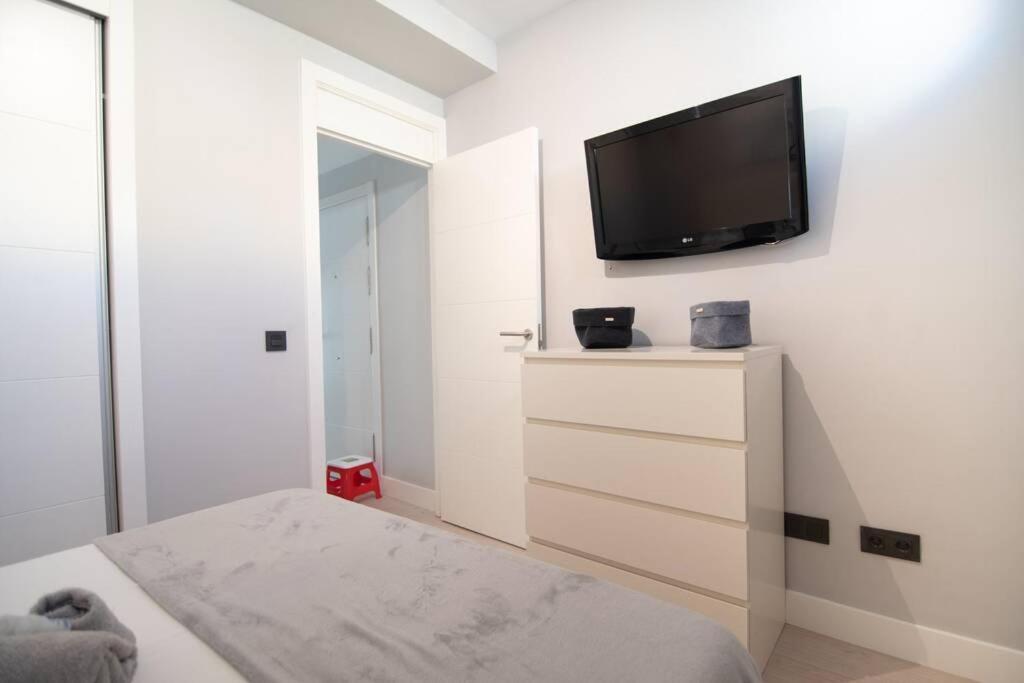 For You Rentals Beautiful Apartment Temporal Santiago Bernabeu Jmc5 Мадрид Экстерьер фото